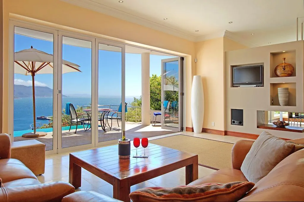 Azure View Luxury Apartment Simon's Town 0*,