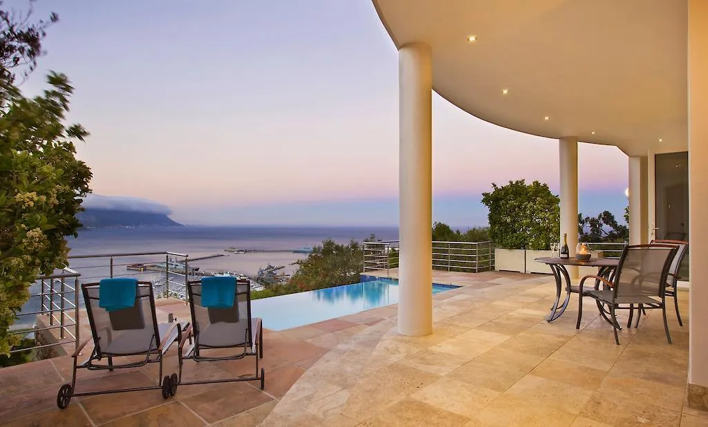 Azure View Luxury Apartment Simon's Town