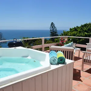 Seabreeze Luxury Two Bedroom Self Catering Penthouse Simonʼs Town